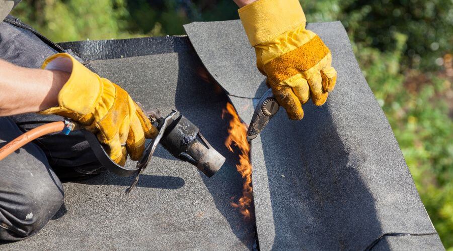 Professional gutter cleaning in Dixie, WV